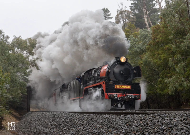 Escape velocity The sound of double headed Hudsons reverberates through the Macedon Ranges as R761 and R711 burst beneath Scout Camp Road and summit the Great Dividing Range, charging onwards to Bendigo.
